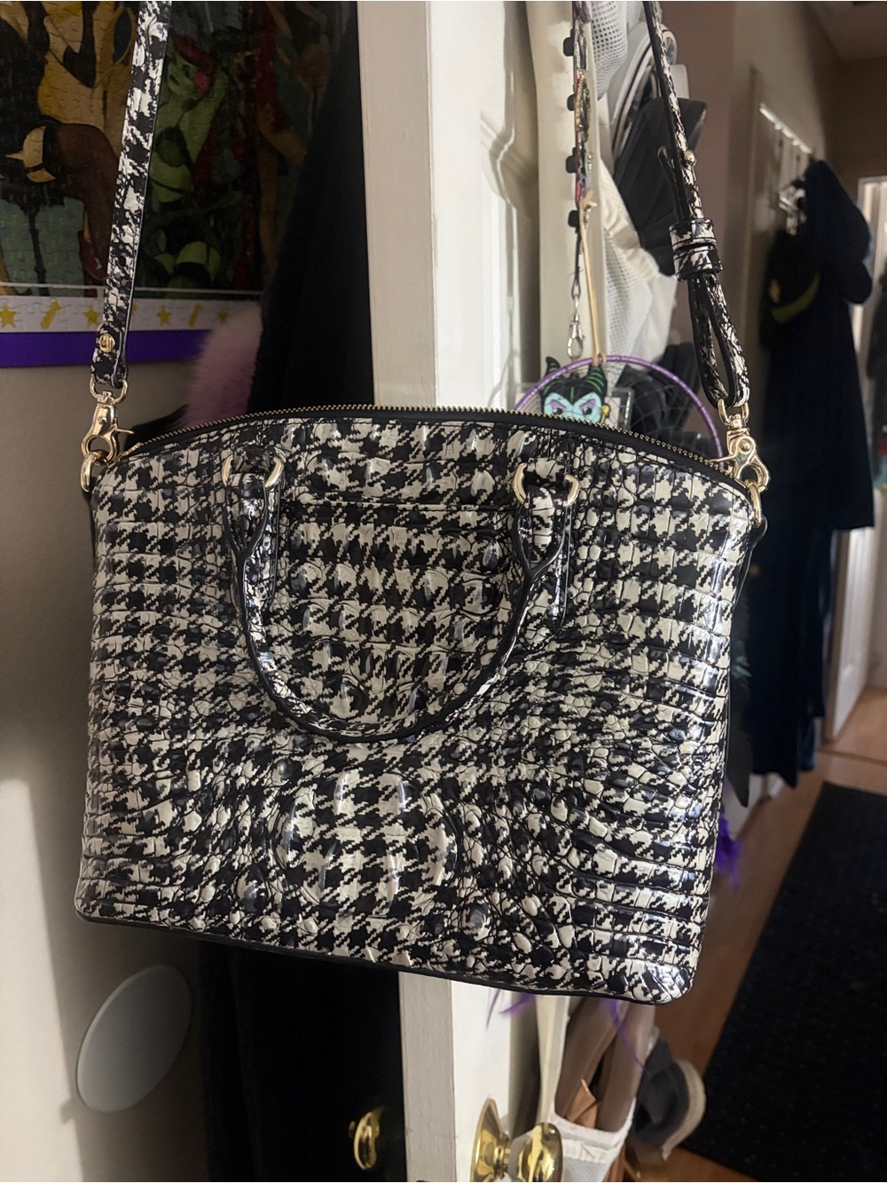 Brahmin Black & White Houndstooth Shoulder Bag - Picture 3 of 5